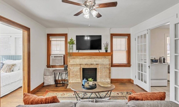 Mesta Park Apartment | Revive in Apartment Number 5!