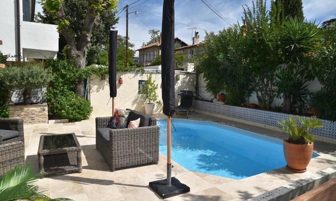 Sainte-Marguerite Apartment | Rez de chaussée de Villa Marseille 9ème