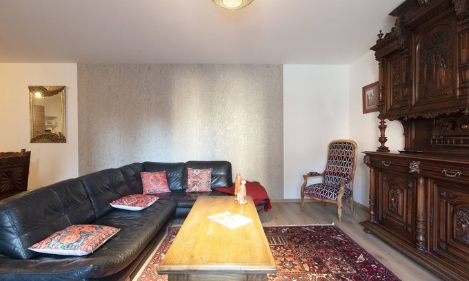 Selestat Apartment | RHENANUS: Jacques Taurellus ๐โ๐
ฟ๏ธ๐