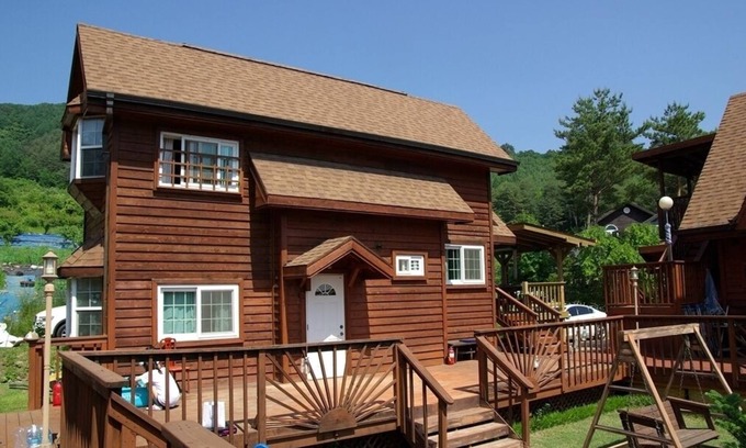 Bongpyeong House | "Rhin" (2 Bedroom)/Duplex Suite(Dokchae)