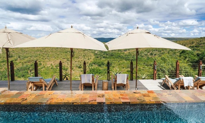 Hlabisa Cabin | Rhino Ridge Safari Lodge