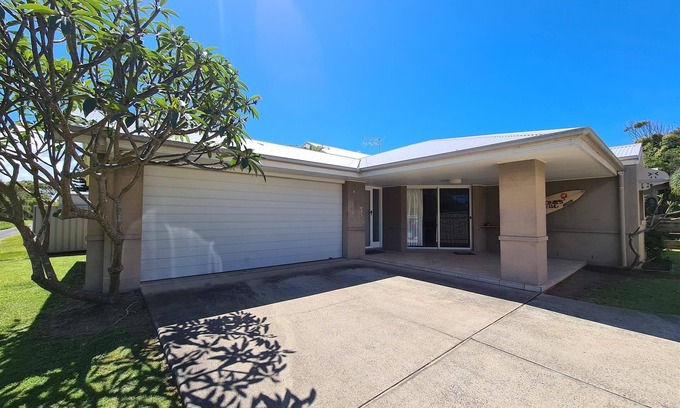 Arrawarra Headland House | Rhone's Retreat