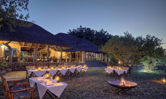 Madikwe Game Reserve Cabin | Rhulani Safari Lodge