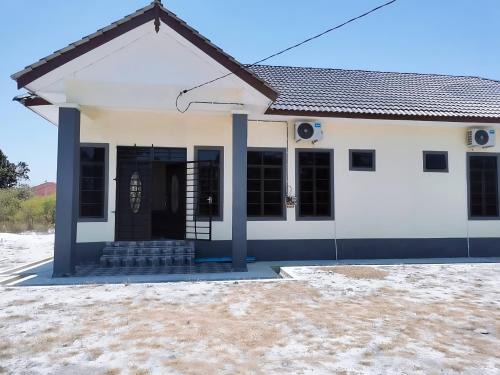 Gua House | Rhuteng Homestay