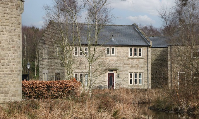 Beeley Cottage | RIBER, family friendly, character holiday cottage in Two Dales