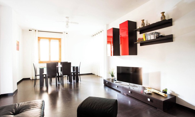 Alba Apartment | Riccione Comfort Living: with spacious terrace and convenient to the sea.
