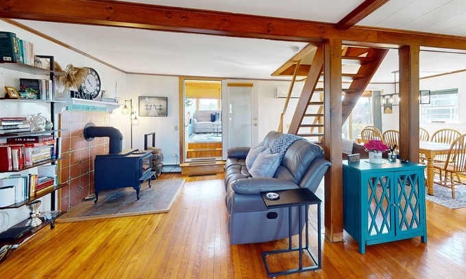 Winter Harbor House | Richard's Place | Dog-friendly home in Winter Harbor with garden - walk to town