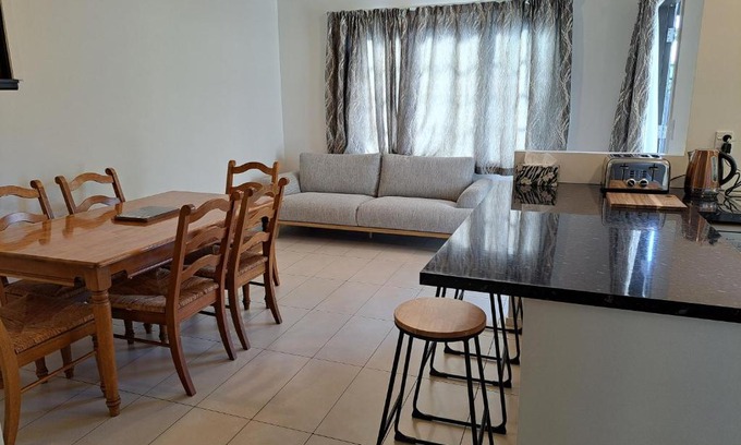 Richmond House | Richmond Central 3bdrm House sleeps 7