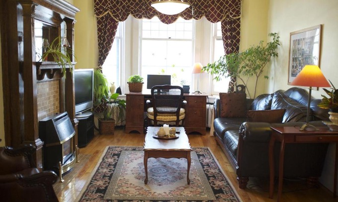 Golden Triangle Bed & Breakfast | Rideau Inn