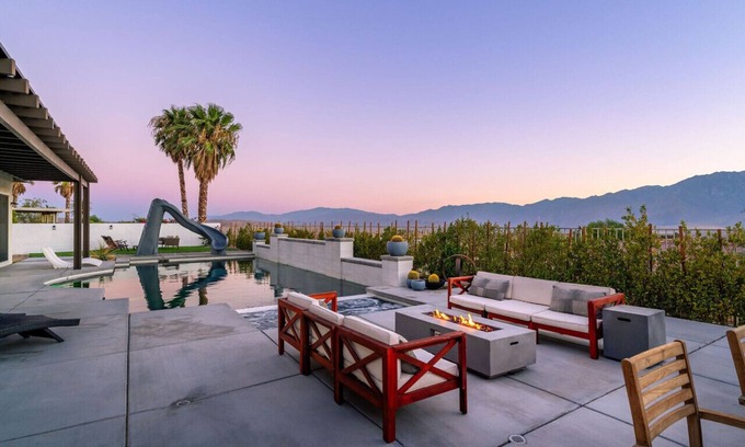 Desert Hot Springs House | Ridge Overlook | Stunning Mountain Views