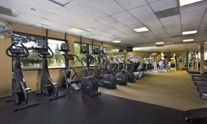 Tahoe Village Resort | Ridge Tahoe Resort 1A (1bdrm suite)