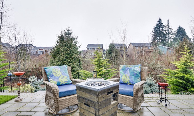Ridgefield Apartment | Ridgefield Apartment w/Fire Pit & Walking Trails!