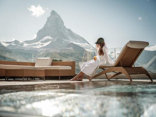 Zermatt Hotel | Riffelalp Resort 2222m