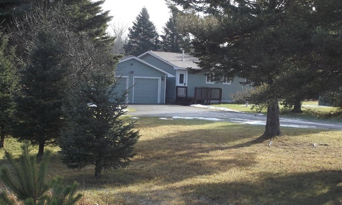 Rose City House | Rifle River Lodge, Rifle River Lodge LLC