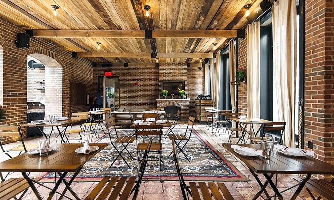 Midtown Hotel | Right in the Heart of Manhattan! 3 Deluxe Double Queen at Refinery Hotel!