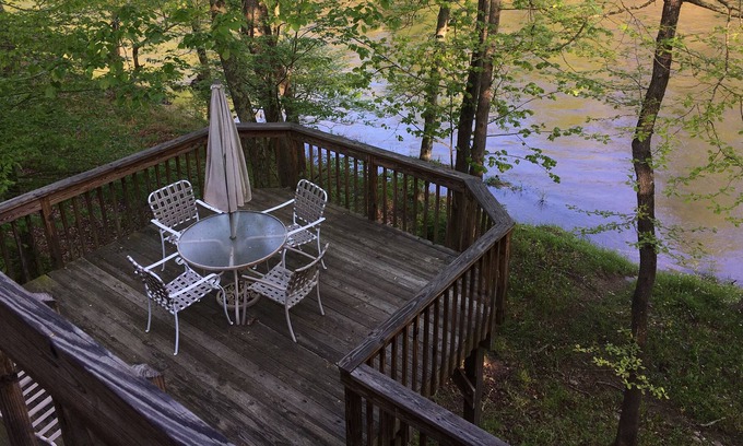 Great Cacapon House | Right on the river.