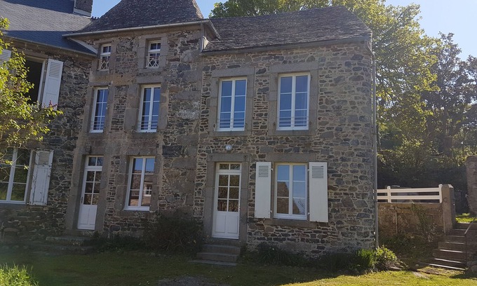 Siouville-Hague Apartment | RIGHT WING OF THE MANOR HOUSE