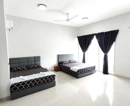 Jenjarom House | Rimbayu Homestay 12 - Quayside Mall - Kota Kemuning