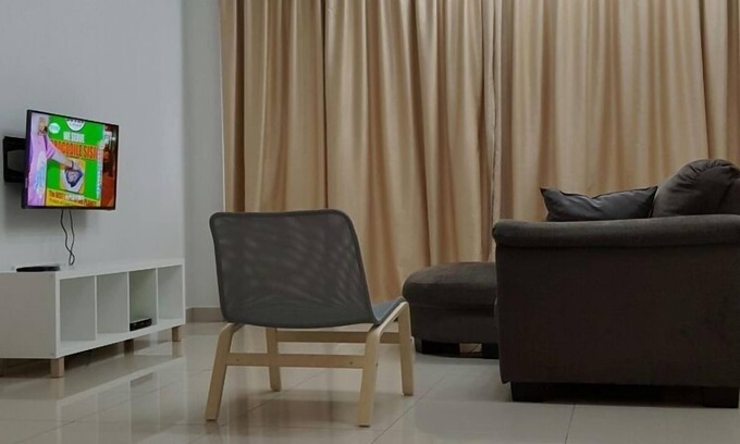 Jenjarom House | Rimbayu Homestay Kota Kemuning,Shah Alam