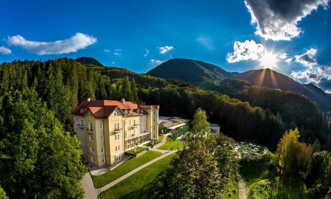 Rimske Toplice Hotel | Rimske Terme Resort - Hotel Sofijin dvor