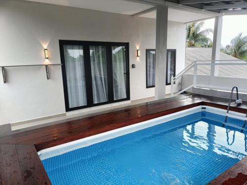 Cherating House | Rina Homestay, Kemaman