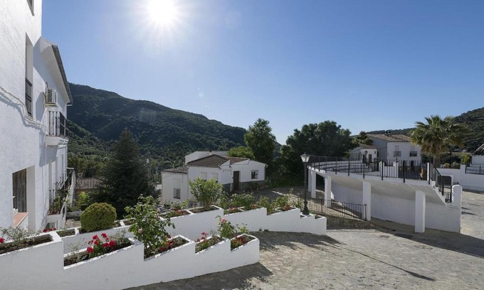 Benamahoma Apartment | Rincon de los Deseos