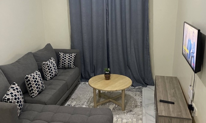 Central Kampala Apartment | Rindi Apartment with WiFi