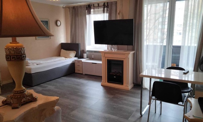 Neumuenster House | Ringstraße 15 W2 - 1 bedroom with balcony and parking space
