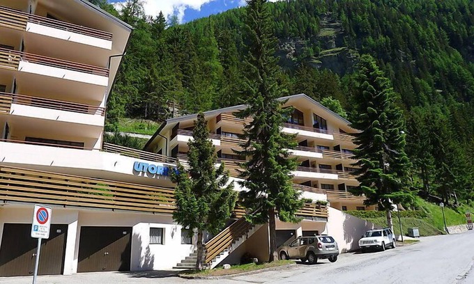 Leukerbad Apartment | Ringstrasse (Utoring) by Interhome