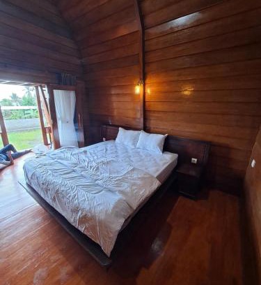 Kecamatan Pringgasela Bed & Breakfast | Rinjani Koceng Bungalow