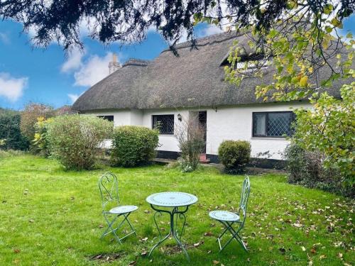 Waterlooville House | Rinsey Cottage