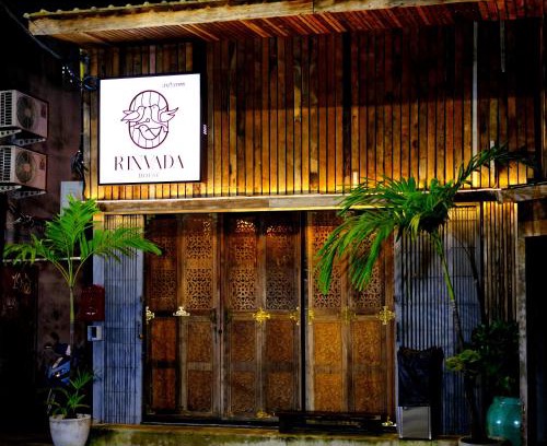 Talat Noi House | Rinvada House