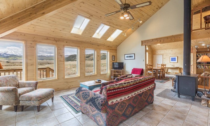 Creede Cabin | Rio Grande River and Mountain Views-Pet Friendly-River Access
