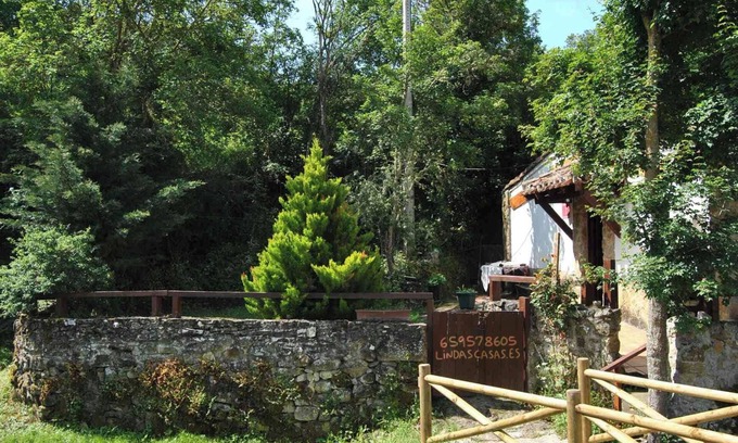 Reocin de los Molinos Apartment | RIO" INDEPENDENT RURAL HOUSE IN CANTABRIA, SPAIN