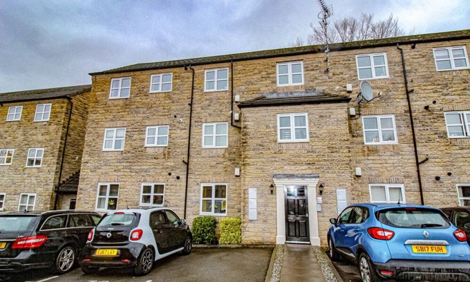 Ripley Apartment | Ripley House by Smart Corporate Stays