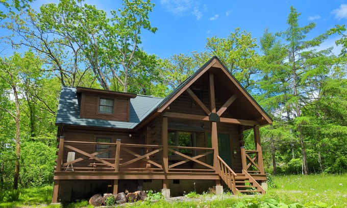 Hara Cottage | Risu-no-ie (Squirrel House)