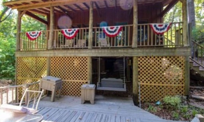 Negreet House | Rita's Lake House .