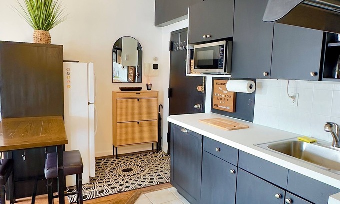 Queens Apartment | RITCHSON LOFTnTree House in NYC!