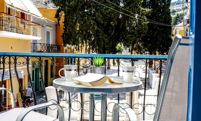 Symi Apartment | Ritzi Apartment in the heart of Symi