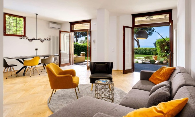 Bardolino Apartment | 🌟Rivalago Nova🌟 | Lakefront apartment with private garden, pet friendly
