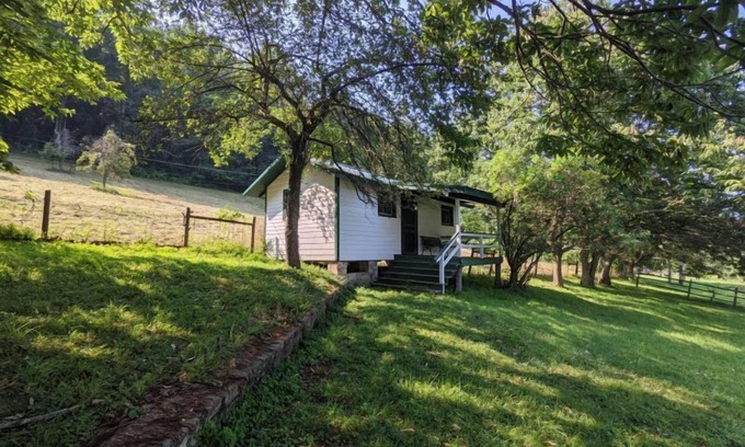 Hopewell House | River Cabin - Single Family Getaway on the Juniata River