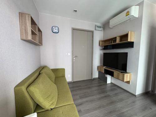 Bang Kra So Apartment | River Condo Spectacular Pools