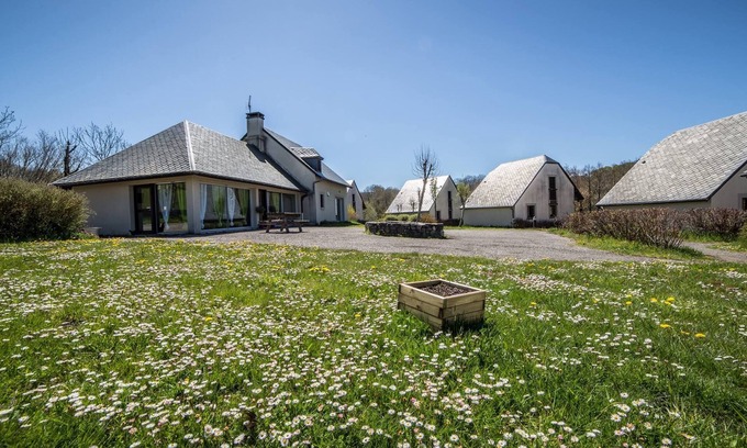 Valette Cottage | River Cottage 4* - Cocoon of nature in Auvergne - Cantal