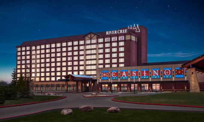 Edmonton Hotel | River Cree Resort & Casino