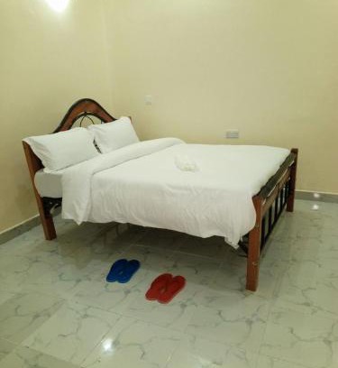 Sagana Bed & Breakfast | River Crest Cottages