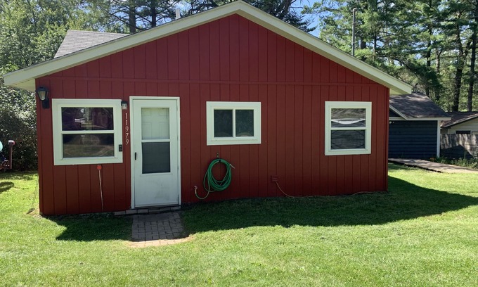 Roscommon Cabin | River front Cabin on the South Branch of the AuSable River