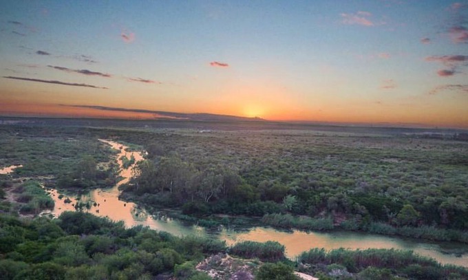 Addo Ski Chalet | River Front Estate