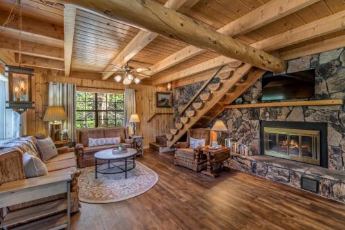 Creede House | River Gem