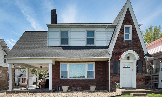 Wormleysburg House | River House - Harrisburg City Skyline Views with Game Room and Covered Porch