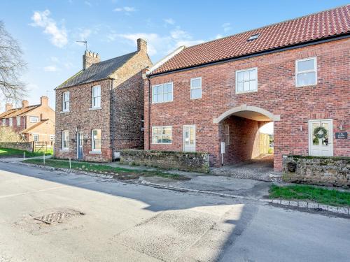 Rainton House | River Oak